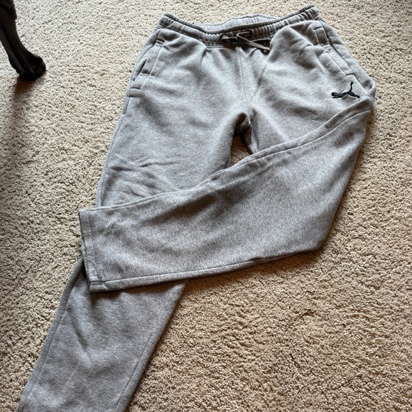 Puma Sweatpants - Picture 1 of 5